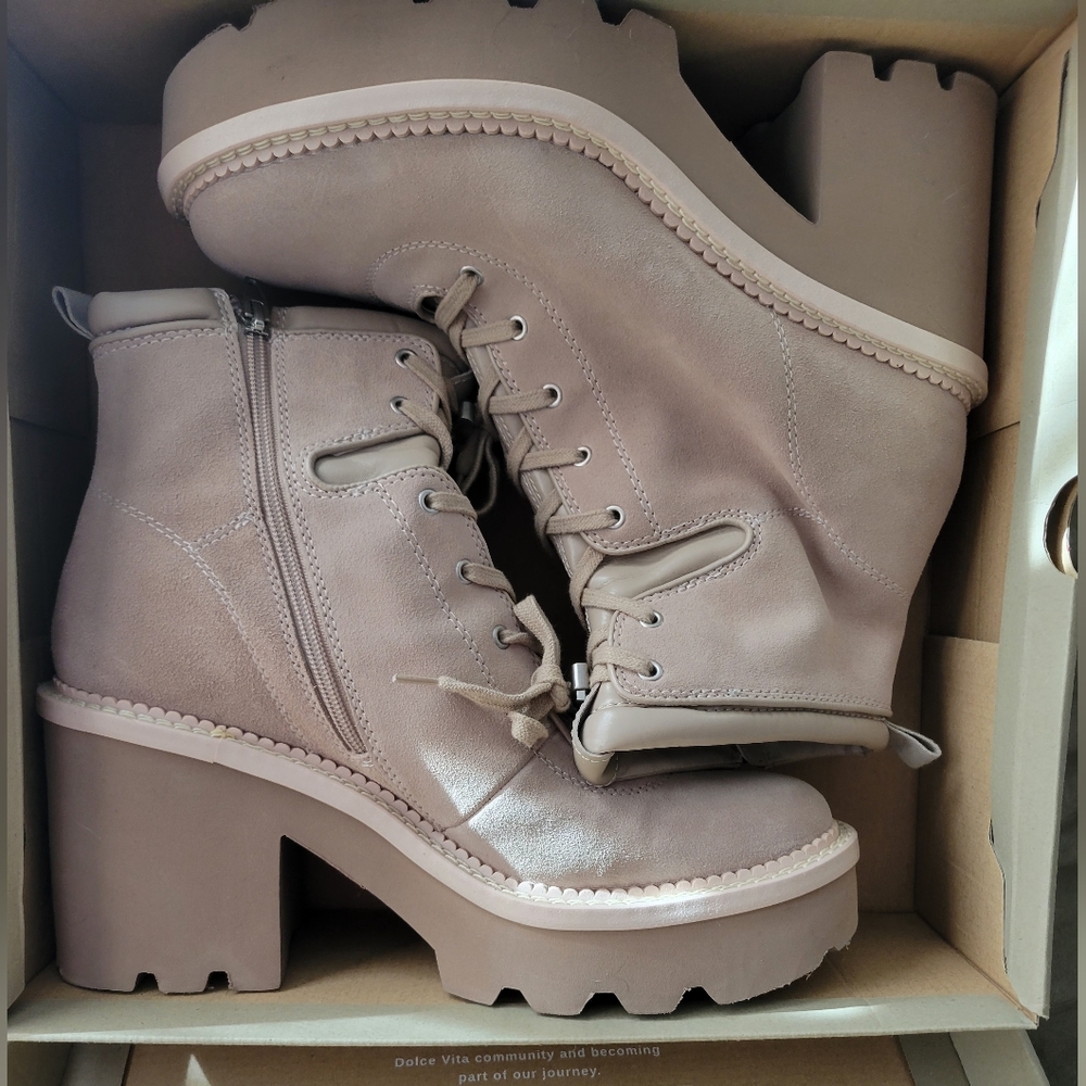 Dolce Vita Dommie Lug Sole Boots